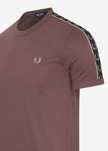 Fred Perry T-shirts Contrast tape ringer t-shirt - brick warm grey