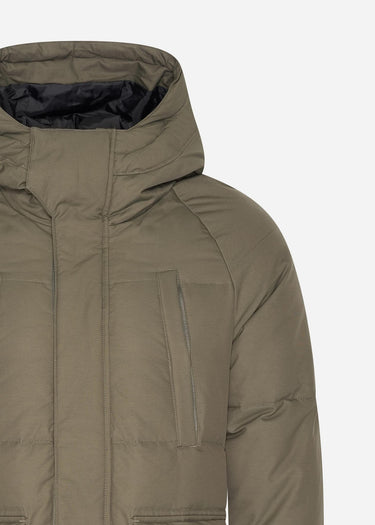Weekend Offender Jassen Storm - castle green