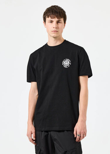Weekend Offender T-shirts Feel It - black