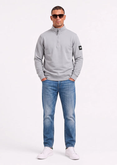 Weekend Offender Truien Kraviz - smokey