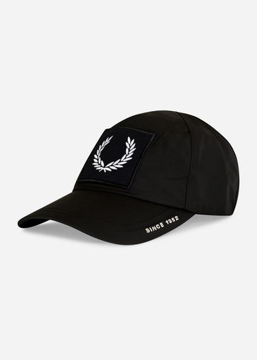 Fred Perry Petten Laurel wreath branded cap - black