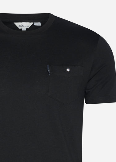 Ben Sherman T-shirts Signature pocket tee - black