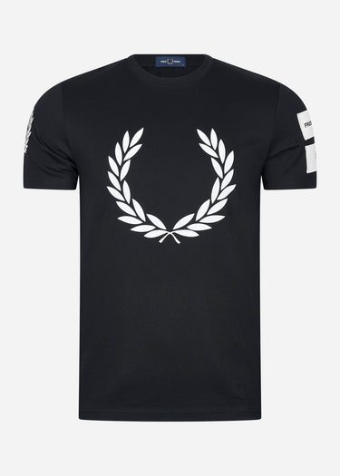 Fred Perry T-shirts Badge detail t-shirt - black