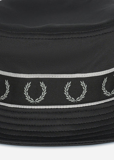 Fred Perry Bucket Hats Contrast tape tricot bucket hat - black