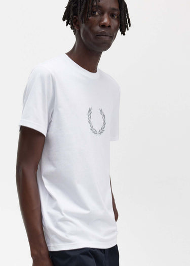 Fred Perry T-shirts Reflective laurel wreath t-shirt - white
