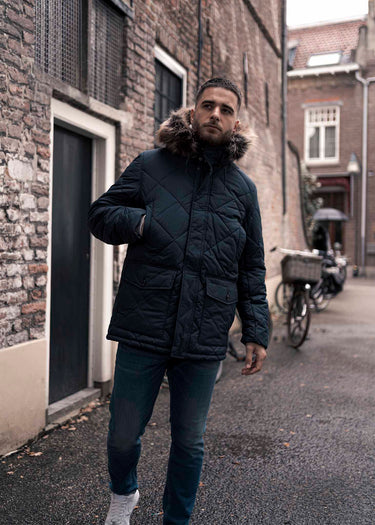 Barbour Jassen Holburn quilt - navy