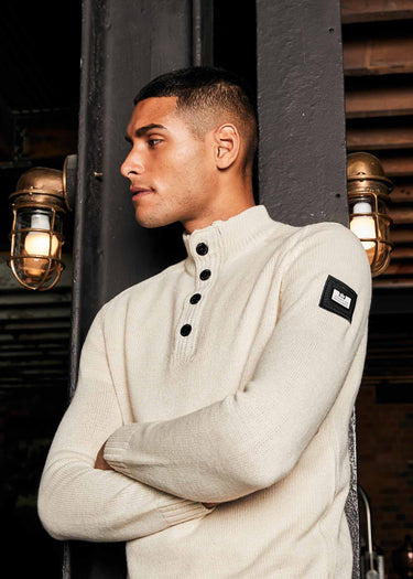 Weekend Offender Truien Castillos - chalky