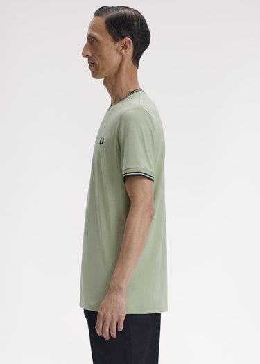 Fred Perry T-shirts Twin tipped t-shirt - seagrass black (Copy)