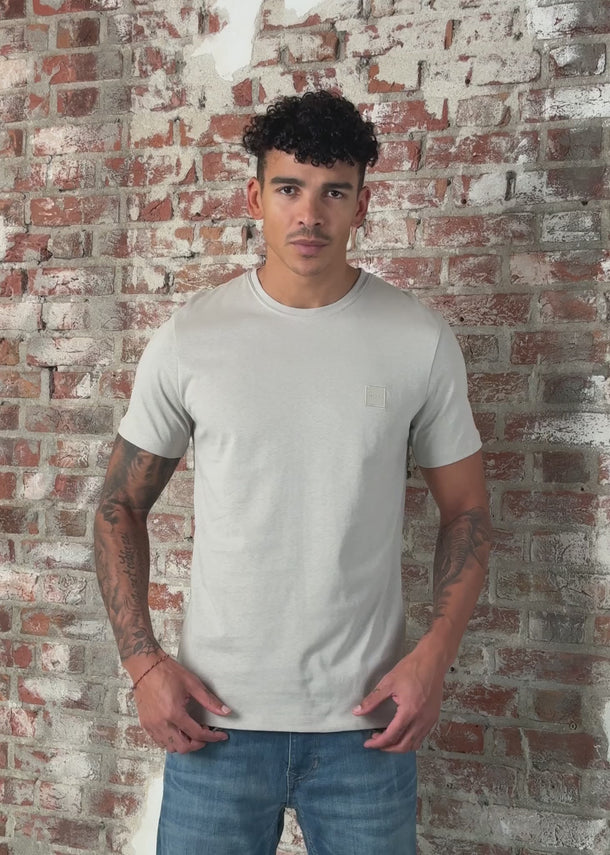 Hugo Boss T-shirts Tales - silver